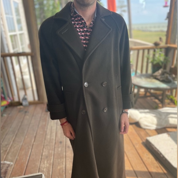 Paul Levy 100% Wool brown unisex trench coat. - Picture 3 of 11